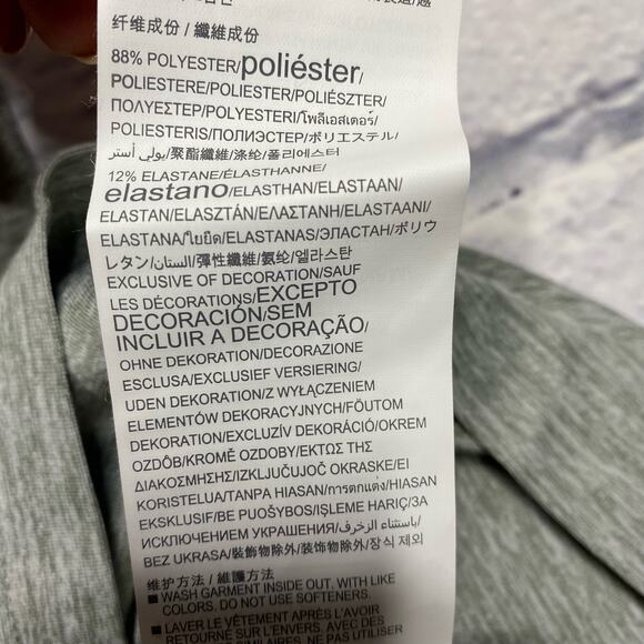 NEW Under Armour Fitted Golf Polo in Gray - Picture 6 of 8